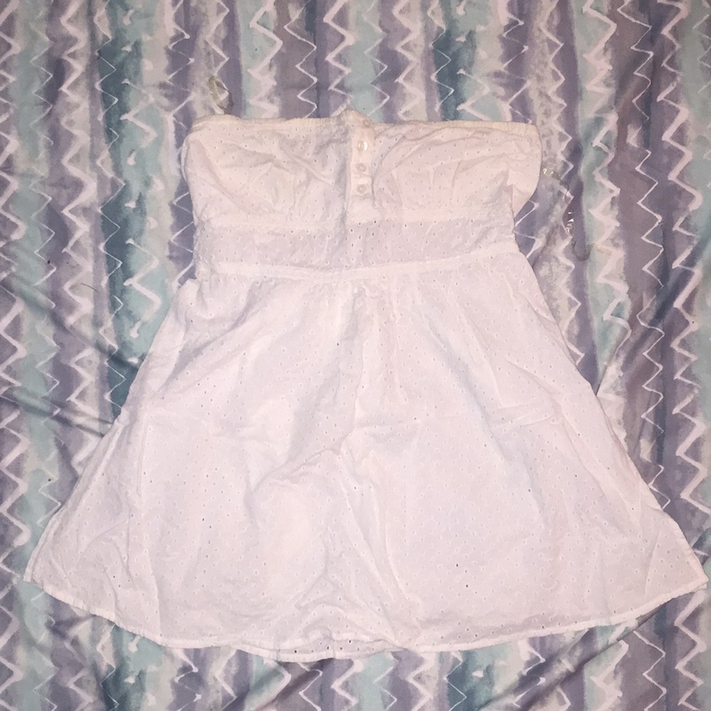 Large Pink Collection strapless white shirt